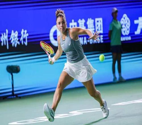 保利尼：很感激这次中国之行，想对所有球迷说谢谢